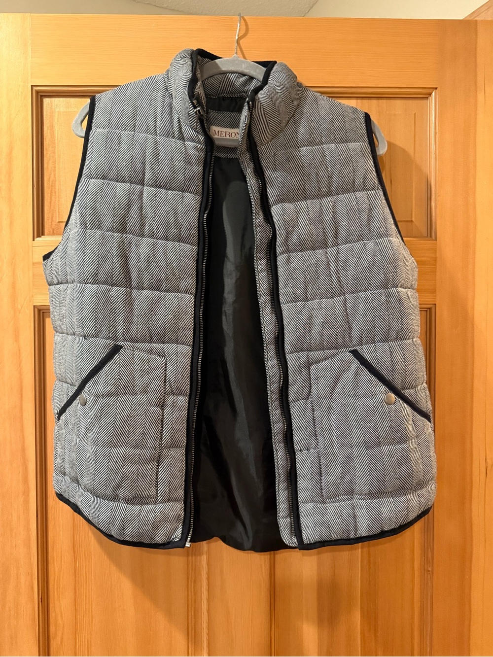 Merona Men's Herringbone Quilted Gray Vest with Contrast Trim